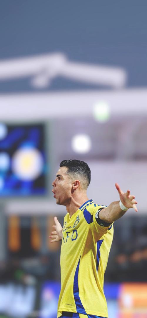 库里30岁后仍保持高水平：这数据超乔丹成历史第一+近8战场均30分