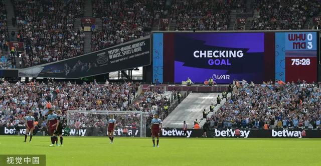 里程碑，利桑德罗-马丁内斯完成曼联生涯第100次出场